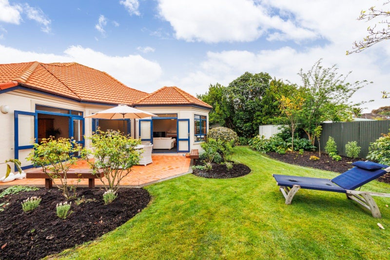 3 Balmoral Drive, Terrace End, Palmerston North - Carousel 1