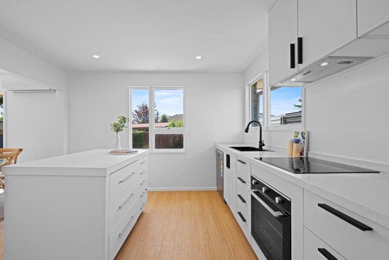 9A Flemington Avenue, North New Brighton, Christchurch - Carousel 2