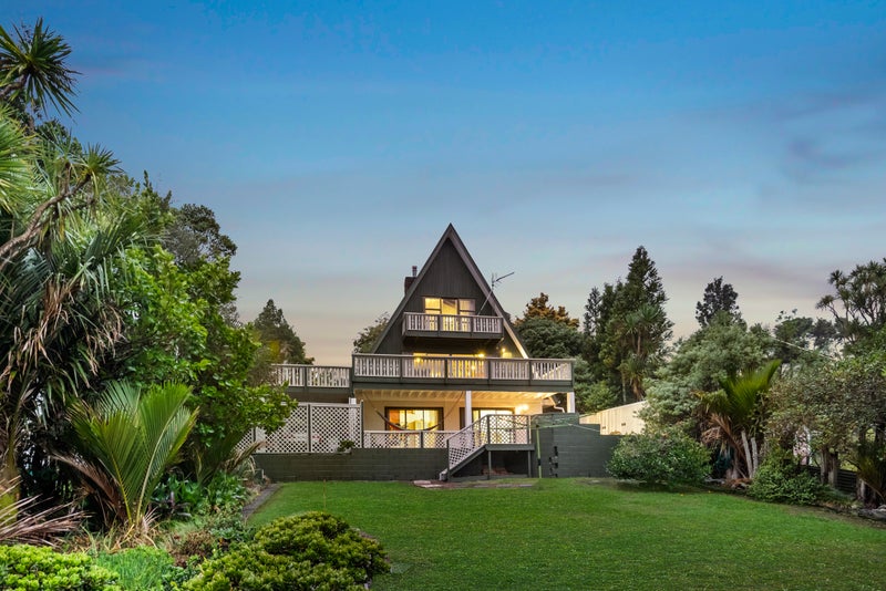 4 Puketaha Road, Swanson, Auckland - Carousel 2