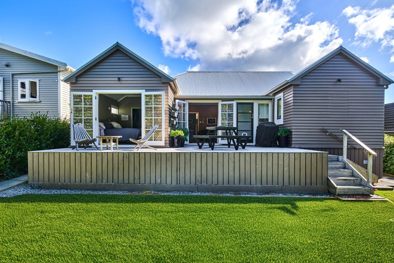 93 Campbell Street, Karori, Wellington - Carousel 2