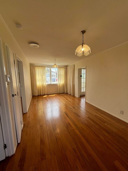 1/66 Alford Street, Waterview, Auckland - Carousel 2