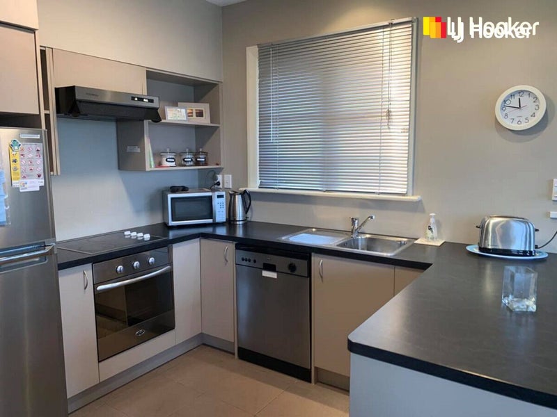 16 Kirriemuir Street, Maryhill, Dunedin - Carousel 2