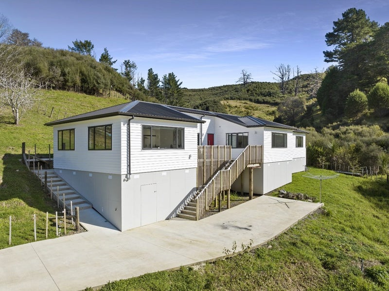 521 Ahuroa RD, puhoi, Warkworth - Carousel 2