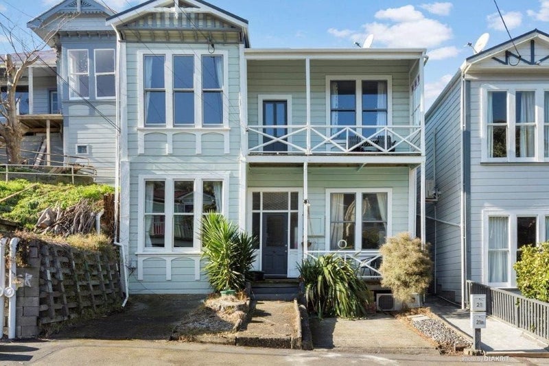 21 Emerson Street, Berhampore, Wellington - Carousel 1