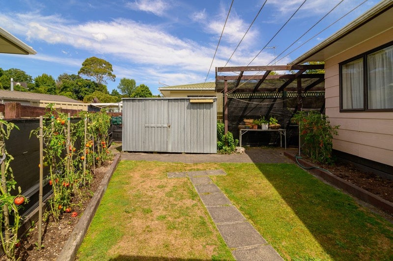 50 Aquarius Drive, Kawaha Point, Rotorua - Carousel 5