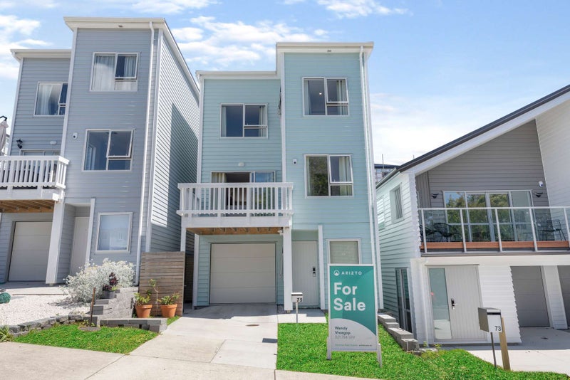 75 Joseph Street, Flat Bush, Auckland - Carousel 1