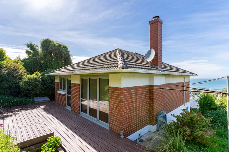 30 Seaview Terrace, Kew, Dunedin - Carousel 1