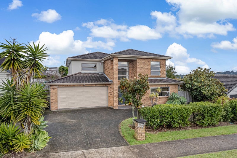19 Huntington Park Drive, Greenhithe, Auckland - Carousel 1