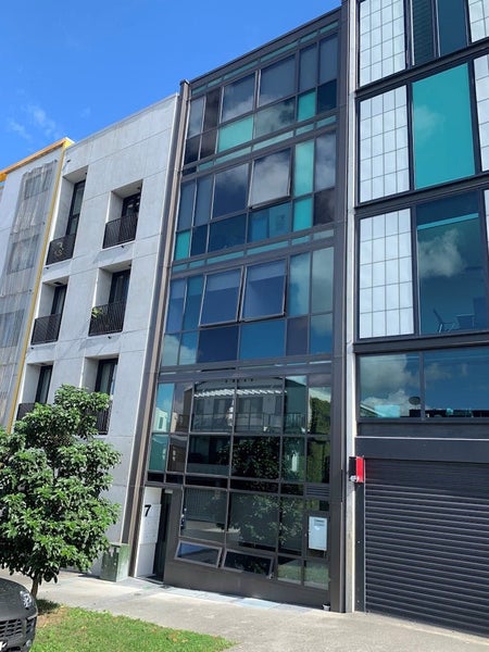 3/7 Crummer Road, Grey Lynn, Auckland - Carousel 8