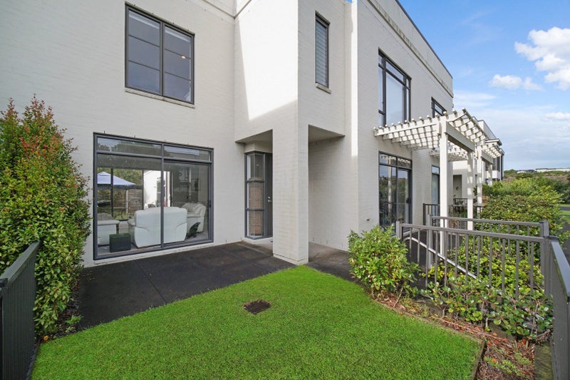 76 Bluegrey Avenue, Stonefields, Auckland - Carousel 2