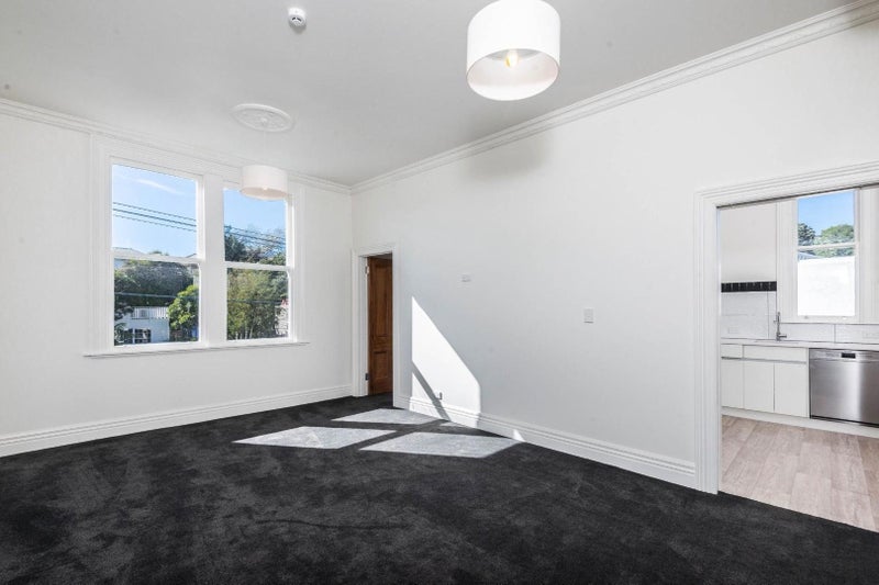 31 Colombo Street, Newtown, Wellington - Carousel 2