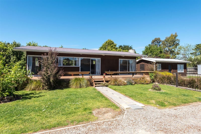 233 Burnham Road, Burnham, Burnham - Carousel 1