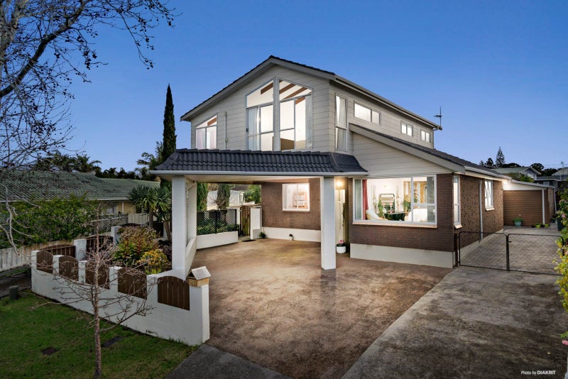 5 Prior Place, Glendene, Auckland - Carousel 1