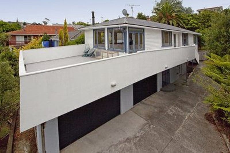 8 Jellicoe Road, Murrays Bay, Auckland - Carousel 2