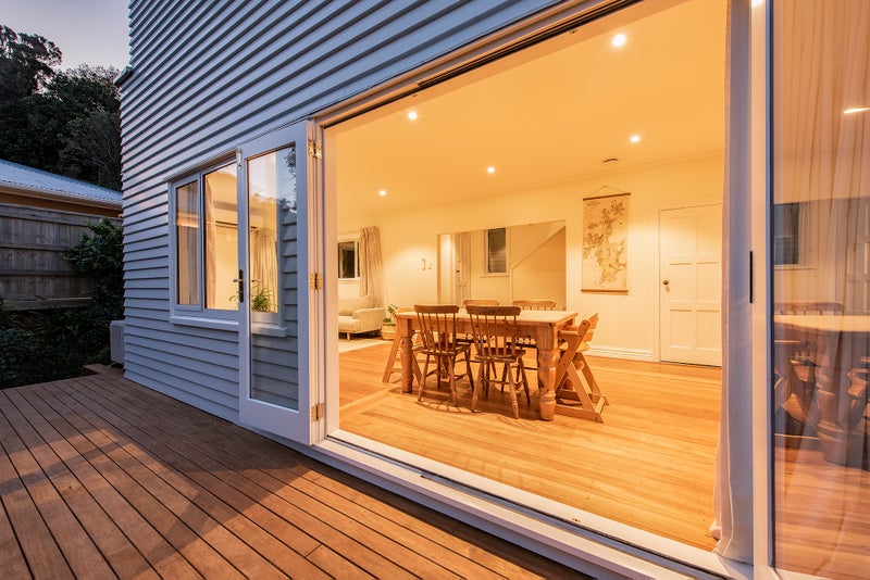 36 Pearce Street, Vogeltown, Wellington - Carousel 2