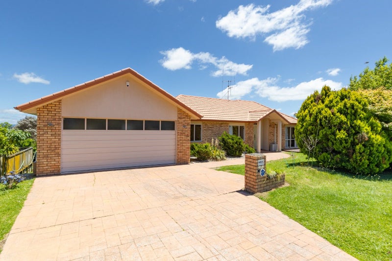3 Tironui Terrace, Western Heights, Hamilton - Carousel 2