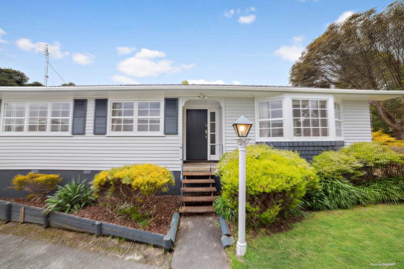 32 Spinella Drive, Bayview, Auckland - Carousel 2