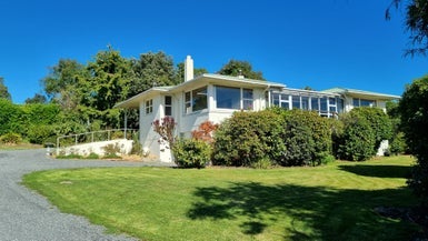 47 Deal Street, Kaikoura - Carousel 1