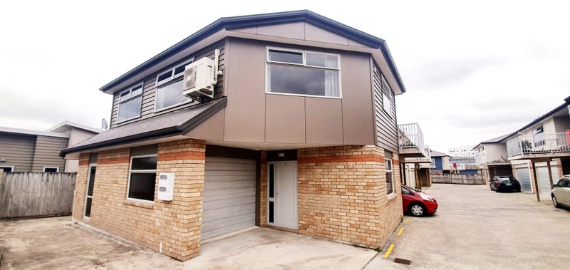 1/9 Beatty Street, Melville, Hamilton - Carousel 1
