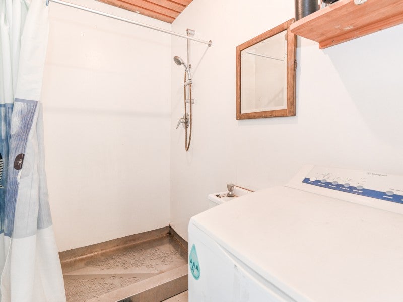 1239 Cunningham Crescent, Mayfair, Hastings - Carousel 18