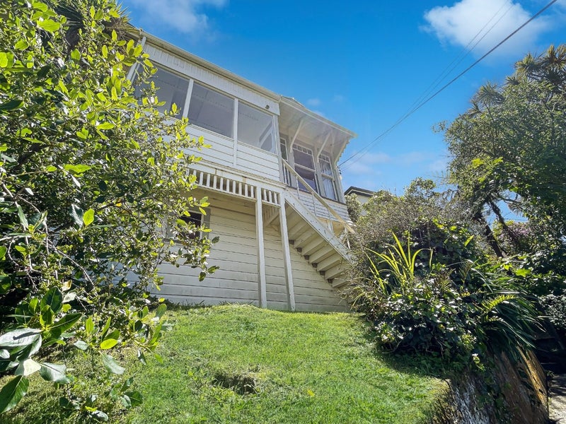 150 Kelburn Parade, Kelburn, Wellington - Carousel 7