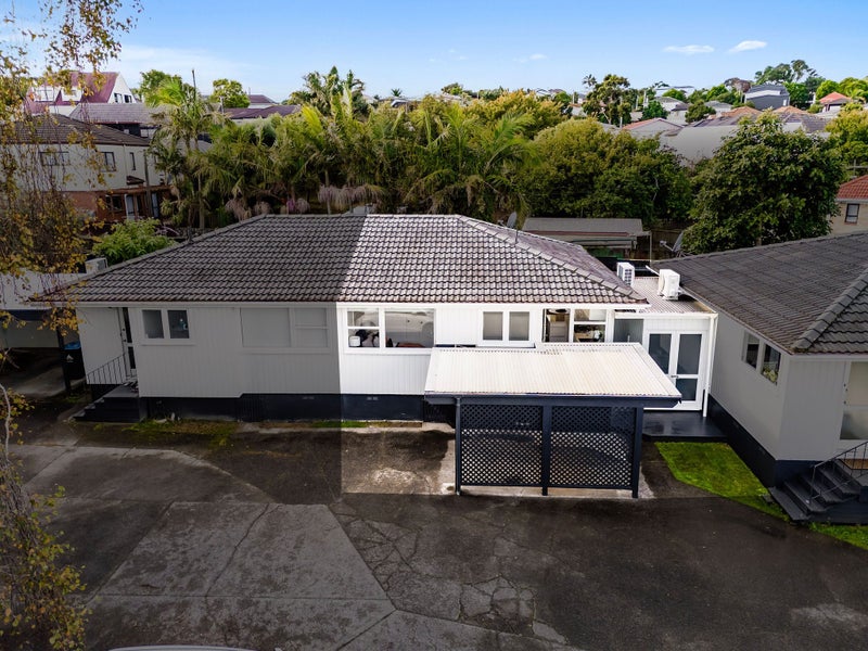 18C Clinker Street, Three Kings, Auckland - Carousel 1