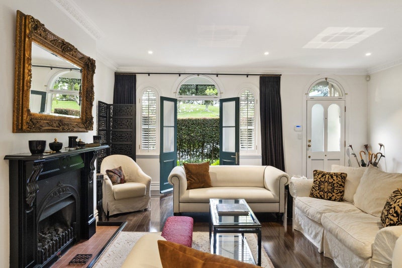 1P George Street, Newmarket, Auckland - Carousel 2