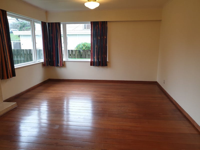 70 Broderick Road, Johnsonville, Wellington - Carousel 2