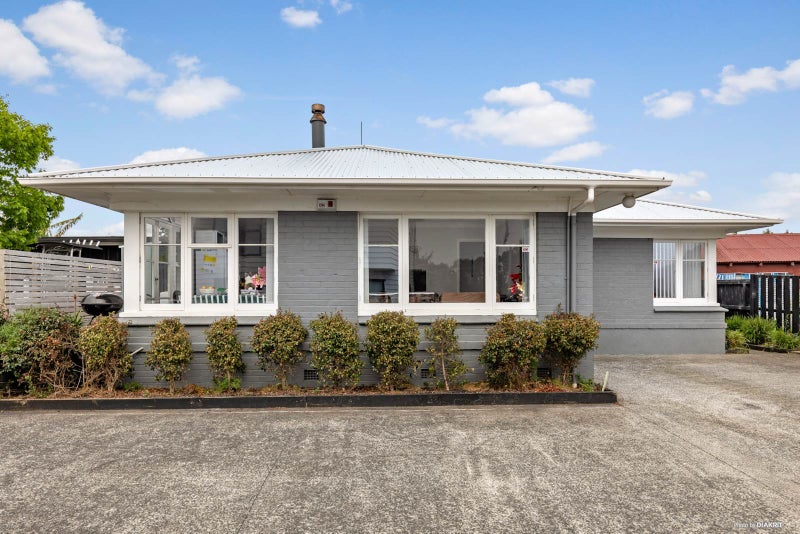 11 Water Street, Otahuhu, Auckland - Carousel 2