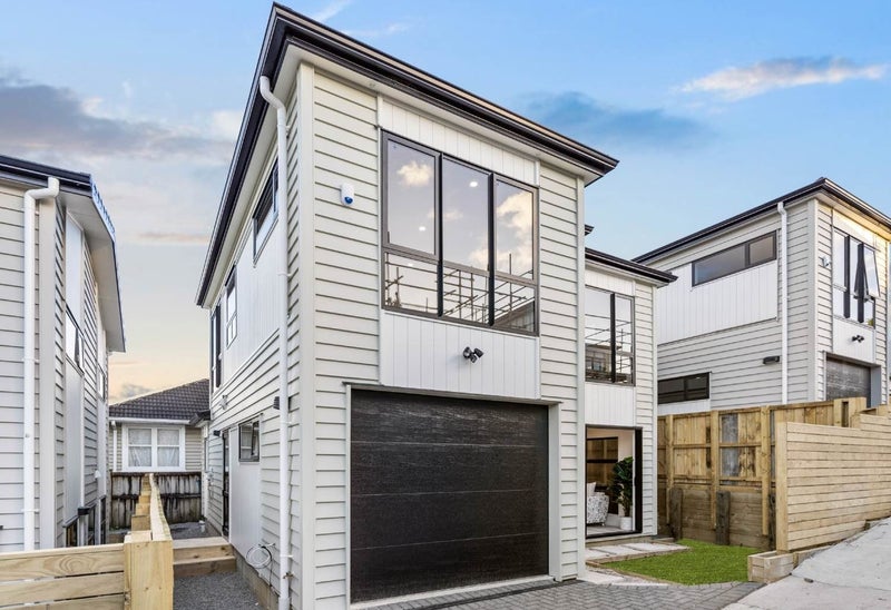 29B Littlejohn Street, Hillsborough, Auckland - Carousel 17