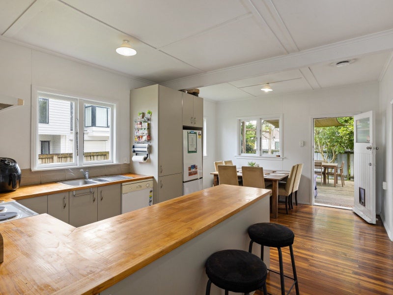 69A Fifth Avenue, Enderley, Hamilton - Carousel 2