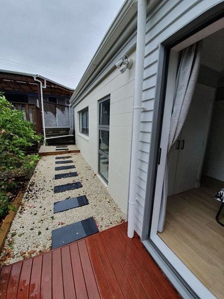 323 Rangatira Road, Beach Haven, Auckland - Carousel 2