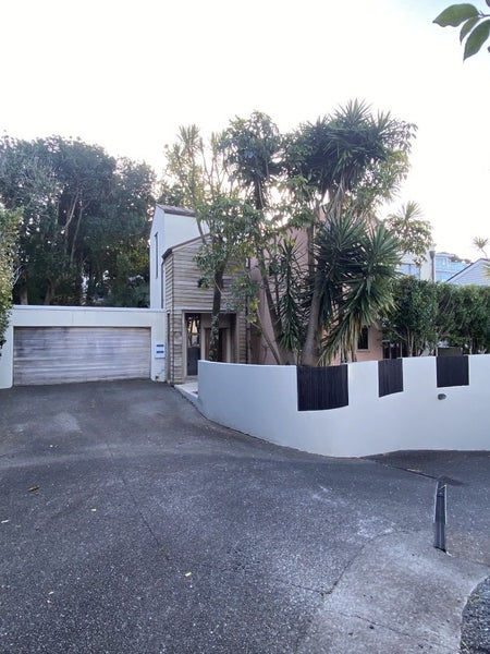 1/27 Vine Street, Ponsonby, Auckland - Carousel 1