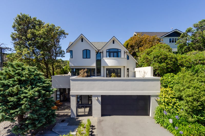 16 Duthie Street, Karori, Wellington - Carousel 1