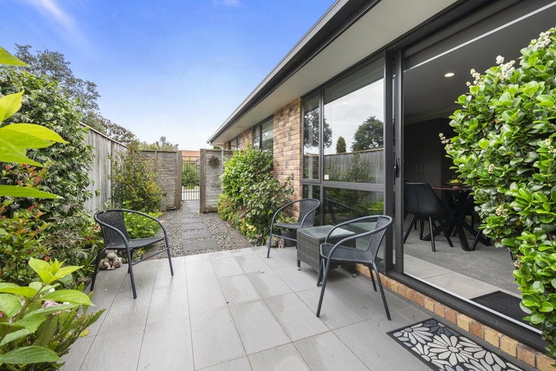 219 College Street, West End, Palmerston North - Carousel 14