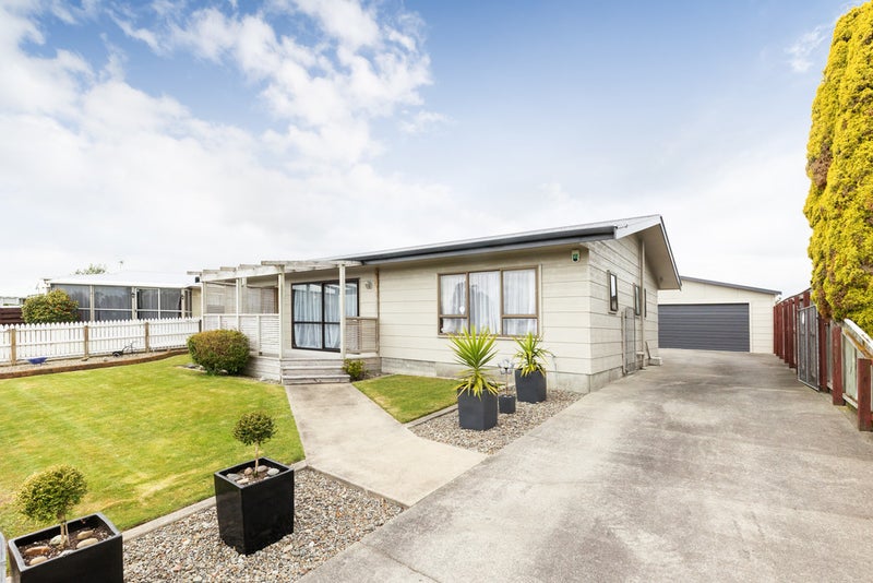 64 Herbert Avenue, Cloverlea, Palmerston North - Carousel 2