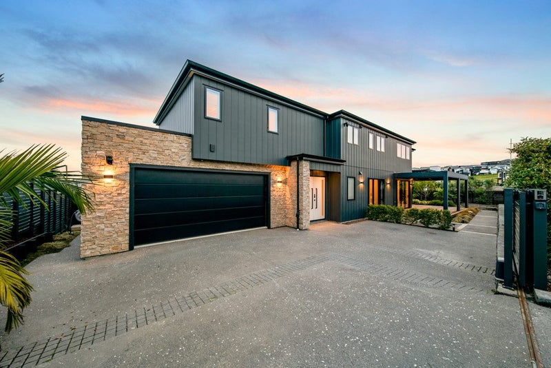 2 Hanikura ST, Long Bay, Auckland - Carousel 2