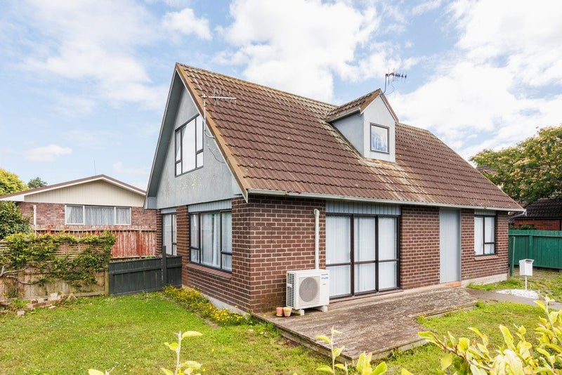 1 Caroline Crescent, Highbury, Palmerston North - Carousel 4