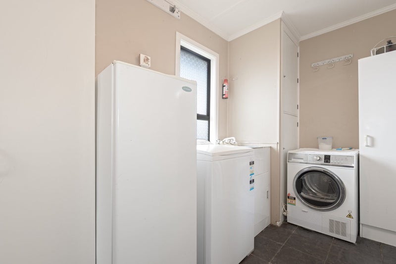 5A Glenn Terrace, Otumoetai, Tauranga - Carousel 19