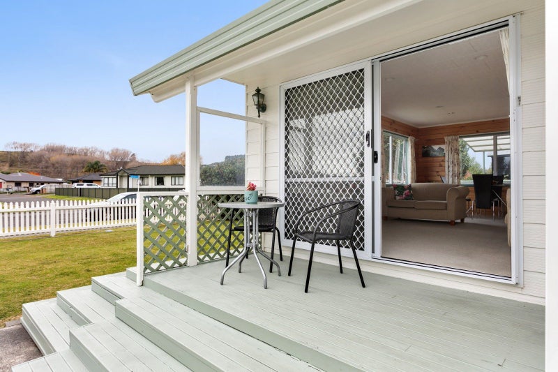 26 Ruru Avenue, Lytton West, Gisborne - Carousel 1