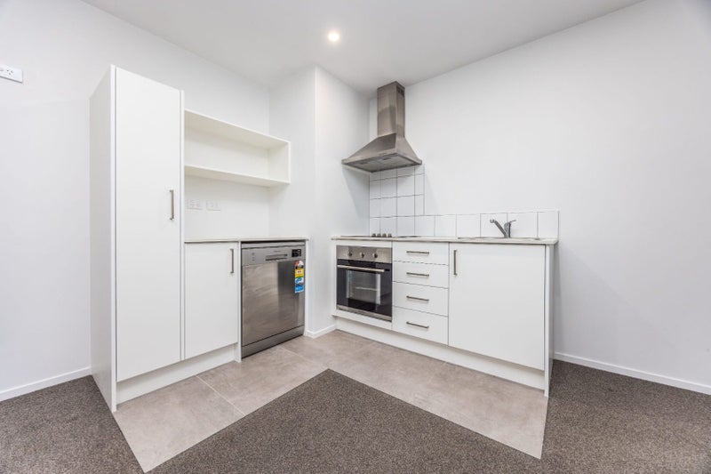 209/28C Eileen Newey Place, Henderson, Auckland - Carousel 2