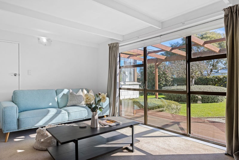 42 Chedworth Avenue, Bishopdale, Christchurch - Carousel 2