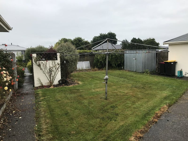 1 Orwell Crescent, Newfield, Invercargill - Carousel 2
