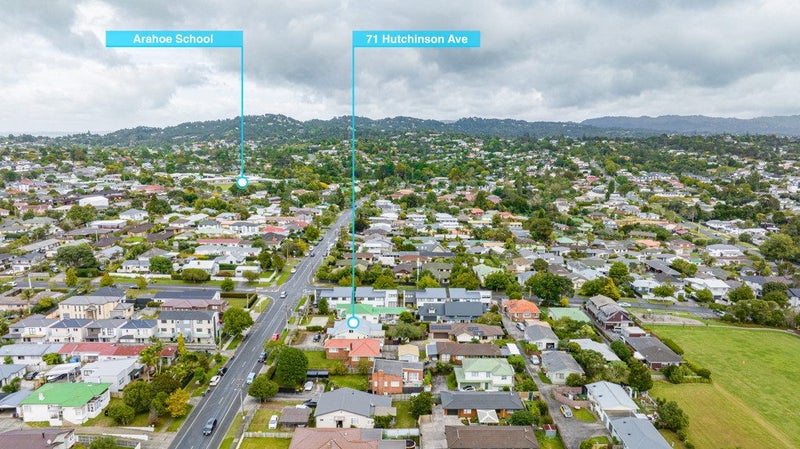 71 Hutchinson Avenue, New Lynn, Auckland - Carousel 29