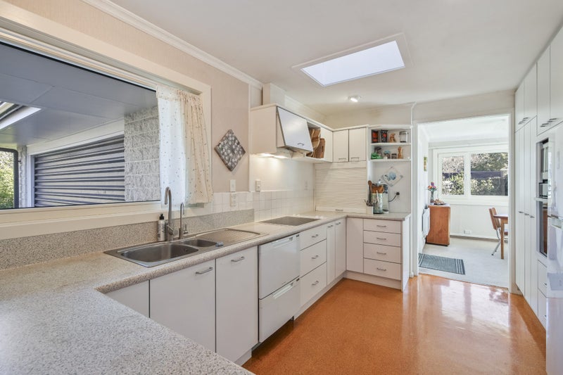 16 Stormont Place, Avonhead, Christchurch - Carousel 2