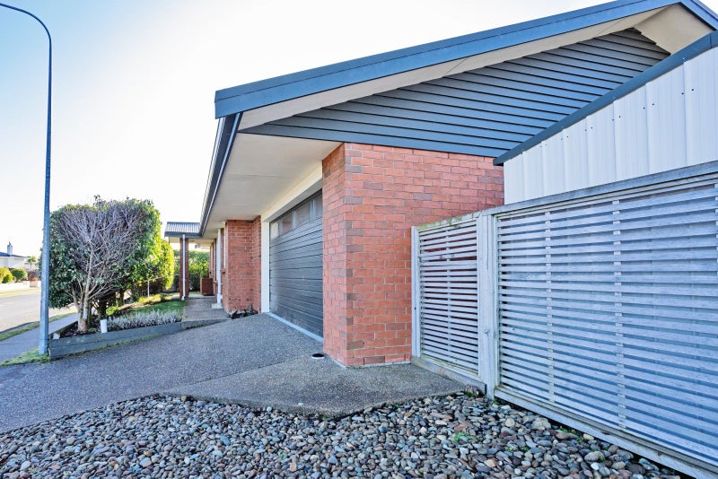 1 Derwent Street, Glengarry, Invercargill - Carousel 22