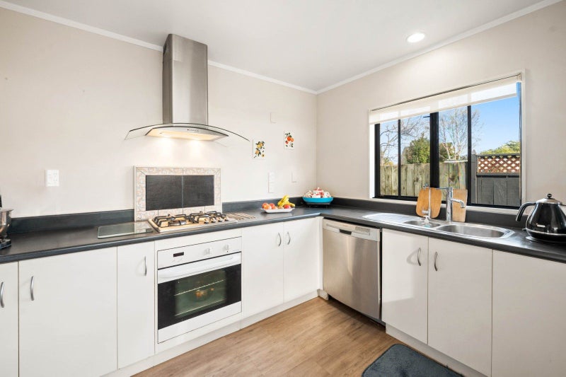 4A La Trobe Place, Utuhina, Rotorua - Carousel 2