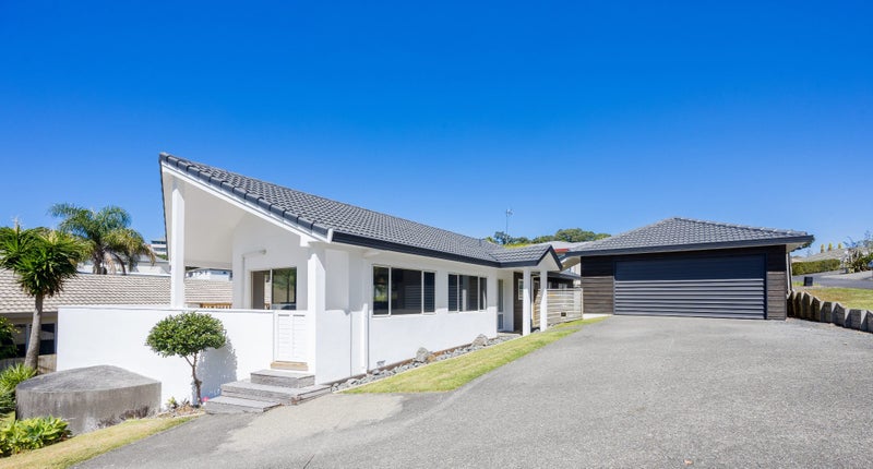 11 Kestrel Heights, Arkles Bay, Whangaparāoa - Carousel 1