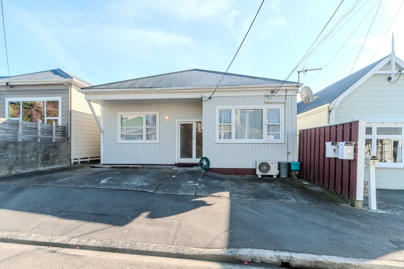 6 Chatham Street, Berhampore, Wellington - Carousel 2