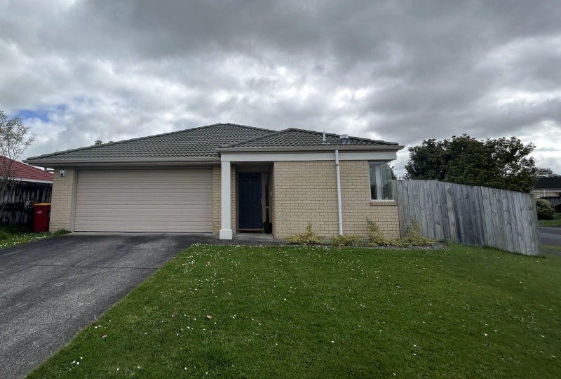 2 Grevillea Place, Melville, Hamilton - Carousel 2